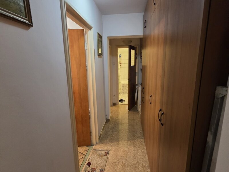 Titan langa Parc IOR - Scoala 195