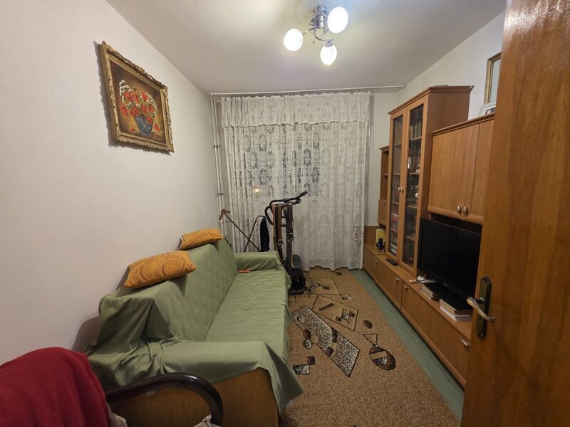 Titan langa Parc IOR - Scoala 195