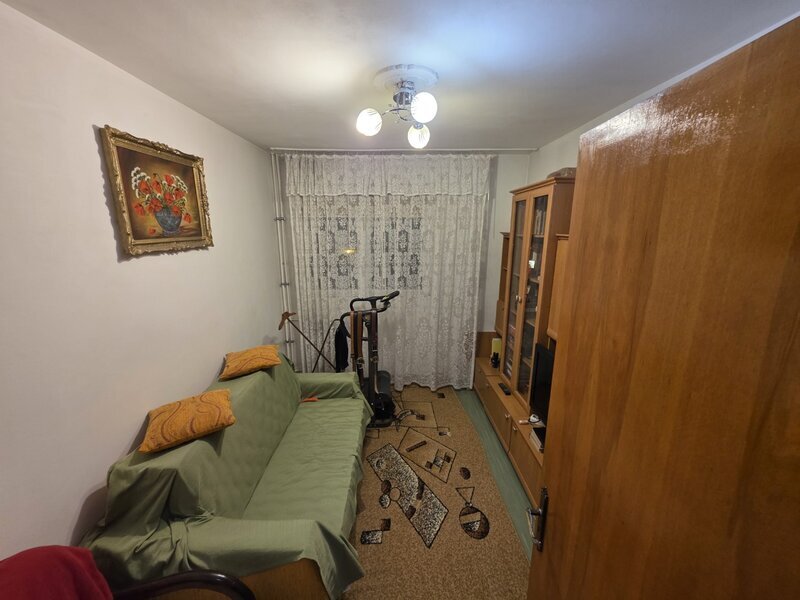 Titan langa Parc IOR - Scoala 195